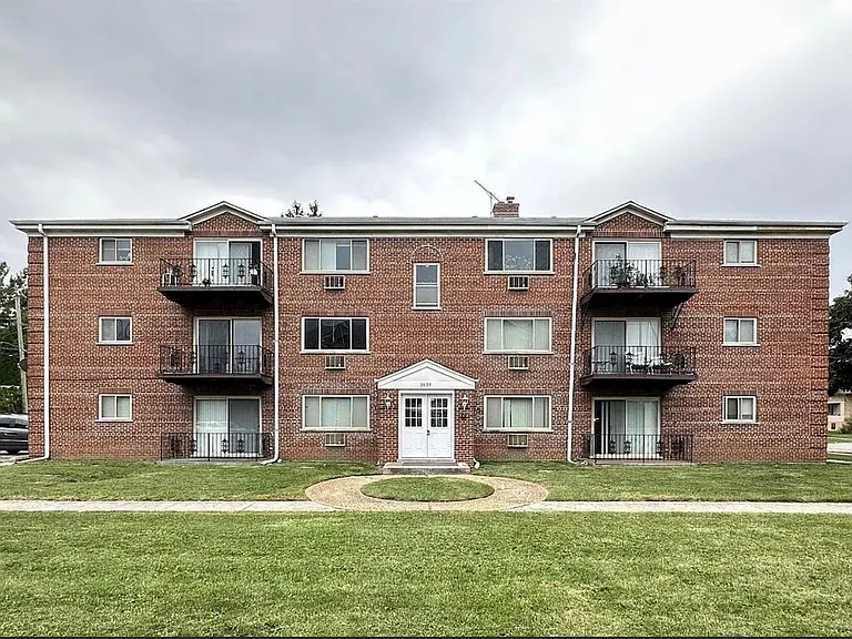 1639-304 Oakwood Ave #1639-304 — Photo 15