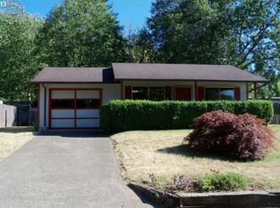 420 SE Sunset Rd, Cascade Locks, OR 97014