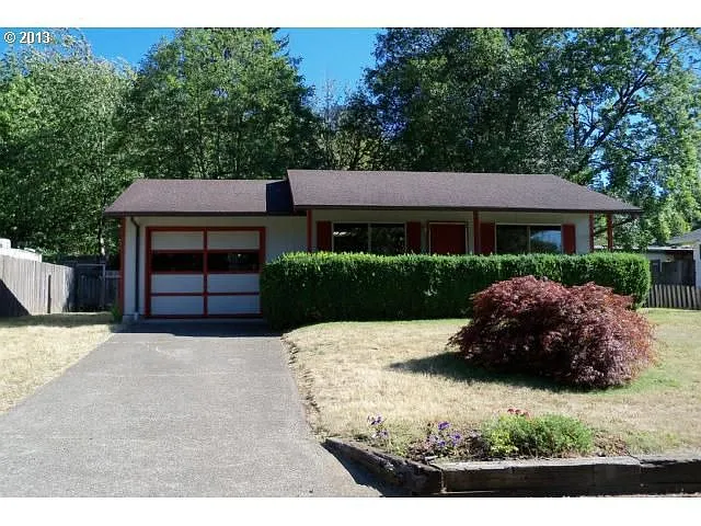 420 SE Sunset Rd photo 1