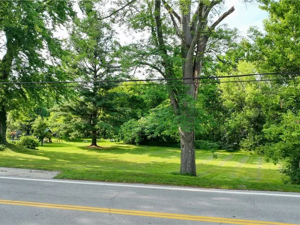 457 E Main St, Madison, OH 44057