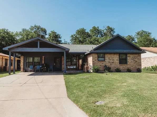 1313 E Turley St, Sherman, TX 75090