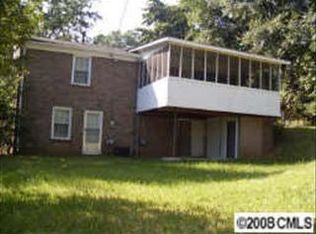 4023 Colebrook Rd, Charlotte, NC 28215