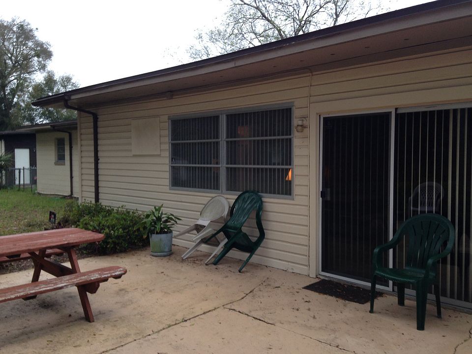 2nd image of 1360 Francis St