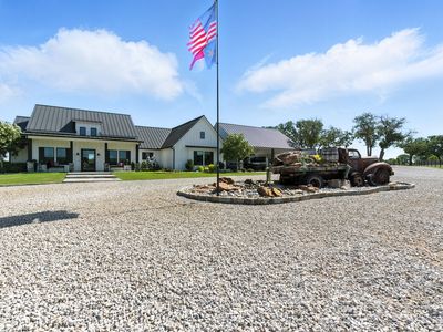 1403 N Fm 113, Weatherford, TX, 76088