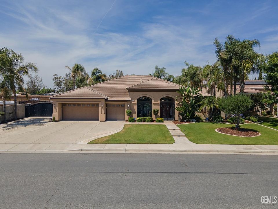 1st image of 13510 Hinault Dr