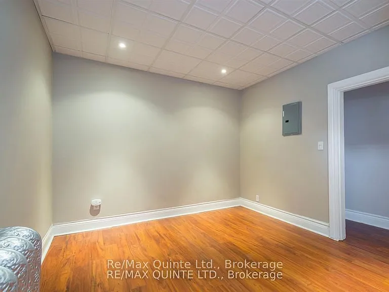 116 King St #5 — Photo 17