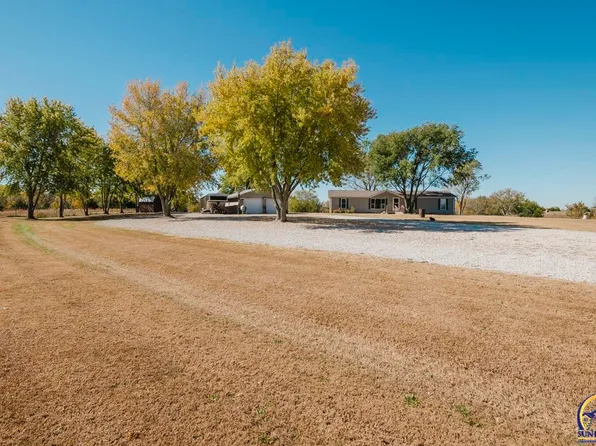 2620 Quail Rd, Waverly, KS 66871