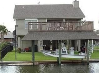 849 Marlin St, Bayou Vista, TX 77563