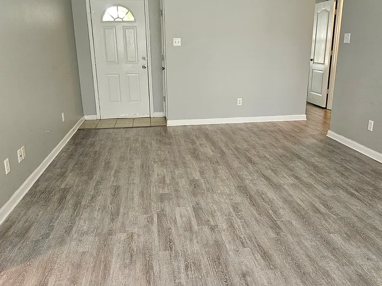 400 Apricot St — Photo 29