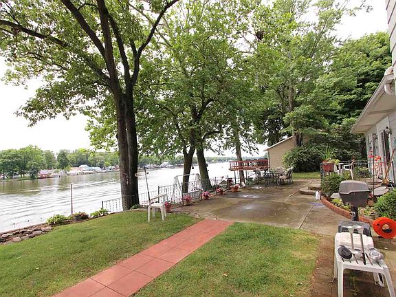 3rd image of 5162 E Quiet Water Ct