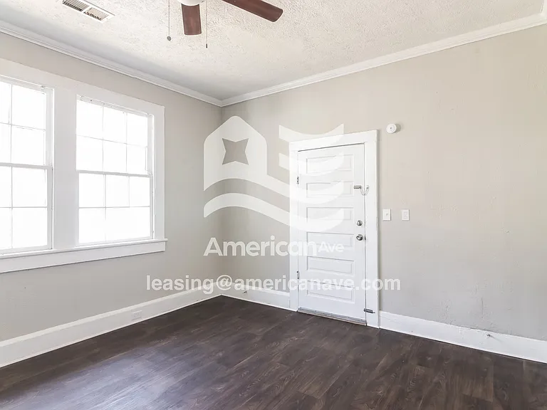 20364_008_main_bedroom_8.jpg