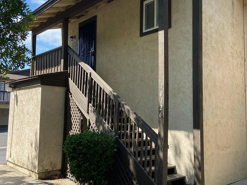 1st image of 10126 Carefree Dr