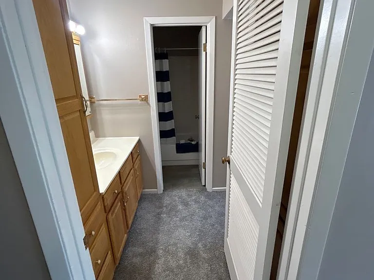 Plaza 93 Apartments — Photo 179