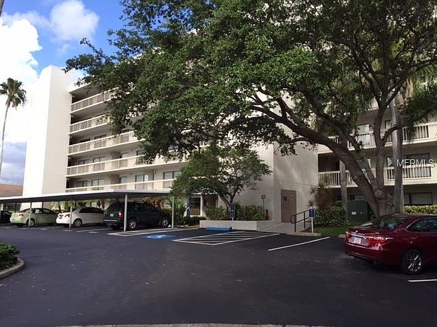1st image of 1328 Pasadena Ave S APT 305