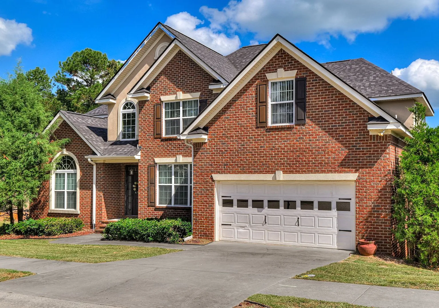 2072 Wythe Drive - Greenbrier Schools — Photo 2