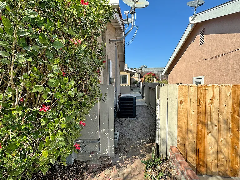 12640 Robison Blvd — Photo 11