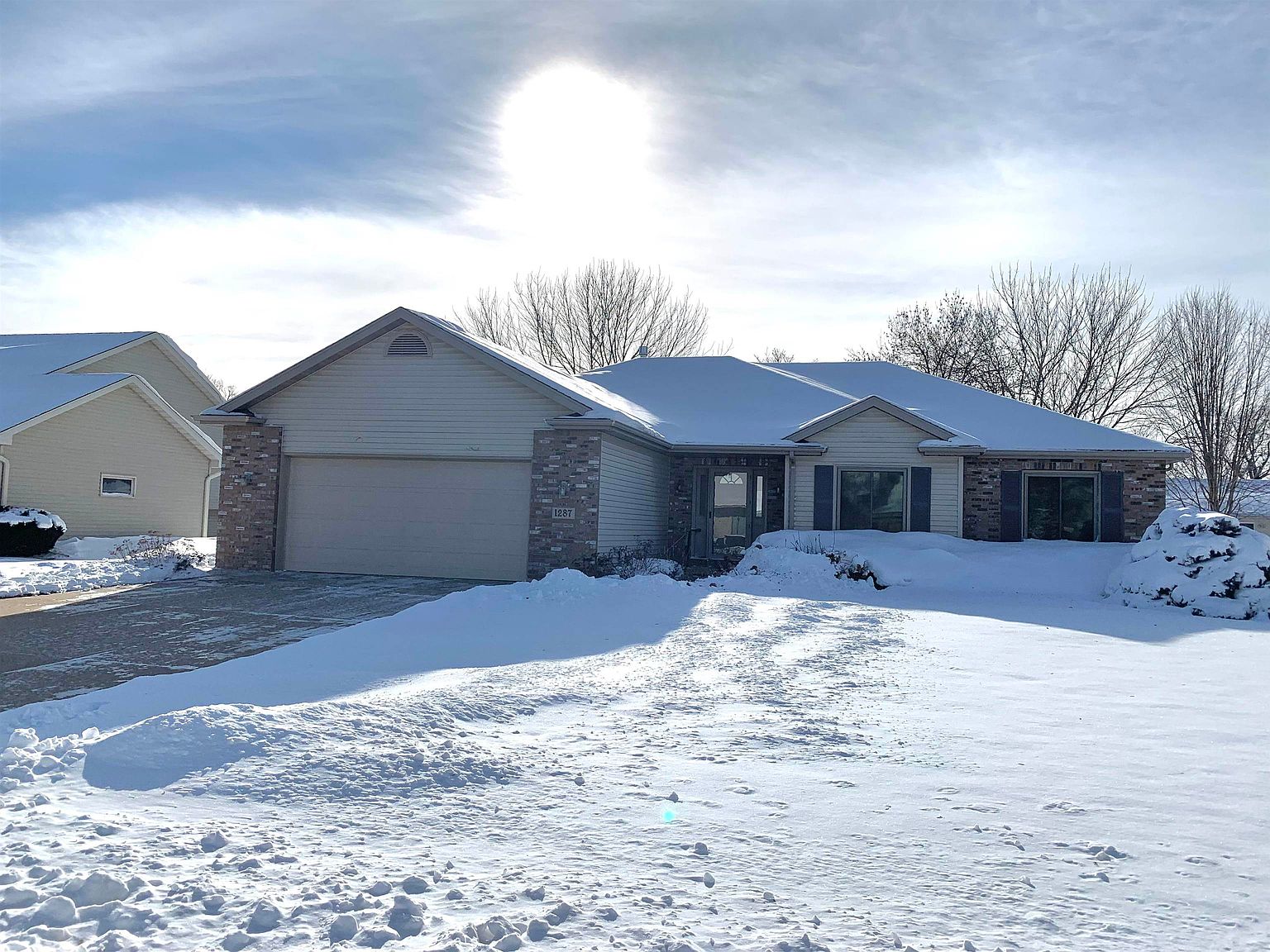 1287 Benjamin Ct, Neenah, WI 54956 Zillow