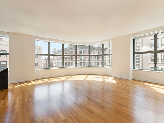 3rd image of 240 Park Ave S APT 14A