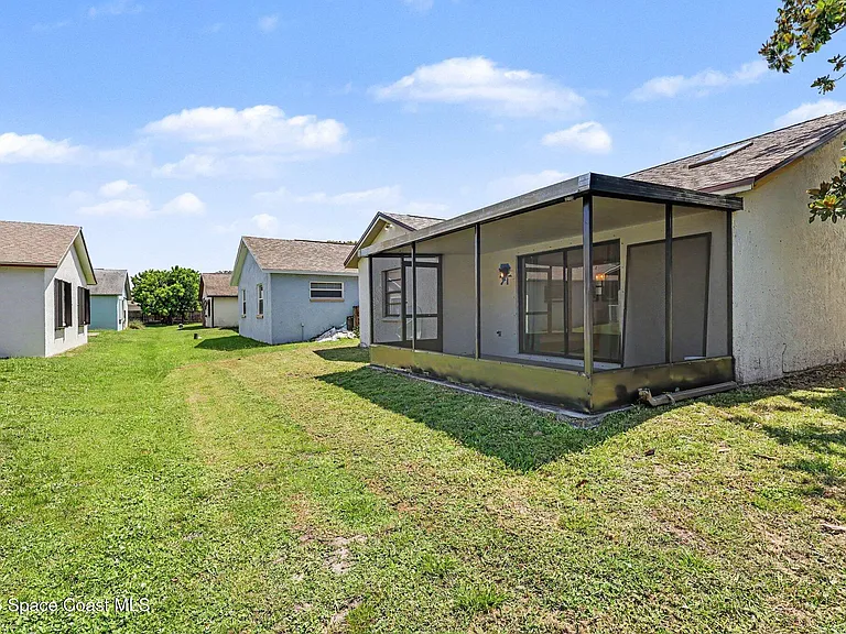 3695 Brentwood Ct — Photo 22