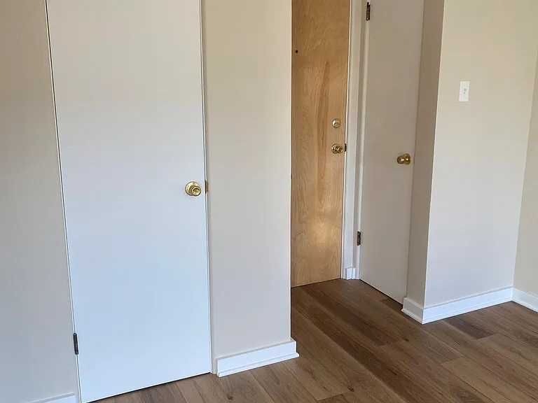 2755 W 23rd Ave #15 — Photo 5
