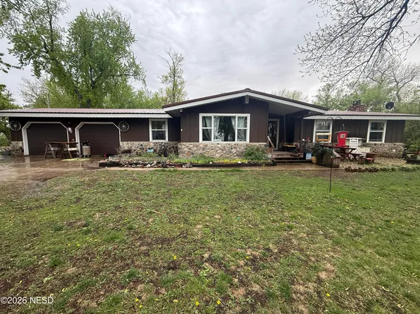 1689 346th St, Bellingham, MN 56212