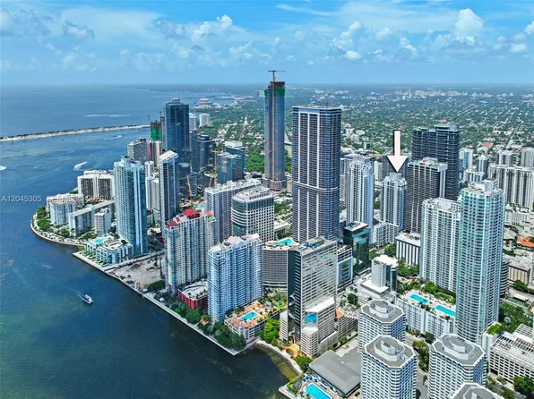 1050 Brickell Ave APT 3314, Miami, FL 33131