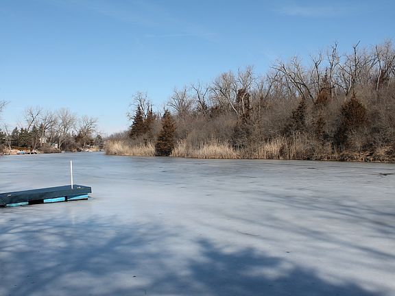 2nd image of 23 Lakeshore Dr