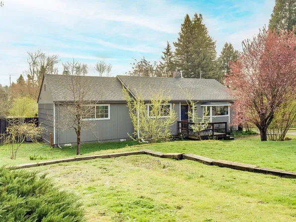 14320 SE Cedar Ave, Milwaukie, OR 97267