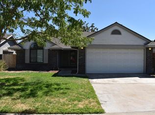 1816 Merlot Dr, Modesto, CA 95351
