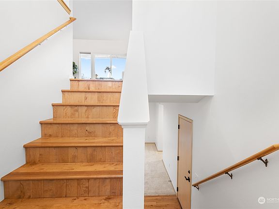 4th image of 6911 140th Street Ct E