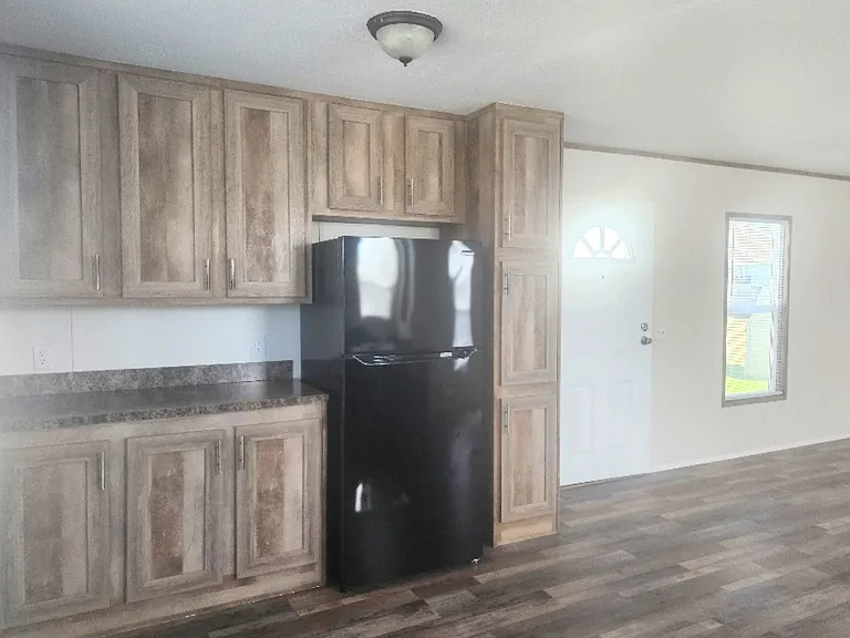 8012 Hidden View Cir — Photo 3