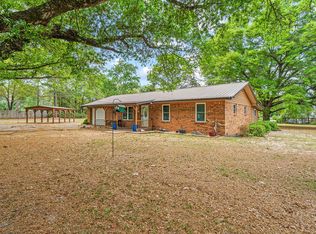 6061 Coy Burgess Loop, Defuniak Springs, FL 32435