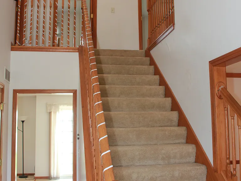 3125 Old Jamestown Rd — Photo 32