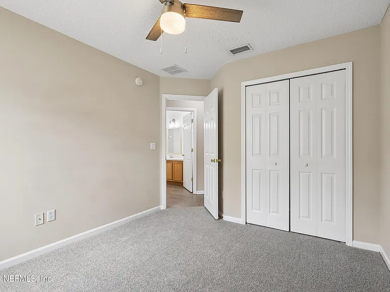11242 Panther Creek Pkwy — Photo 27