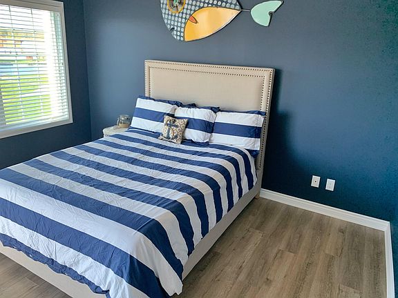 5th image of 238 Lakeside Dr #238