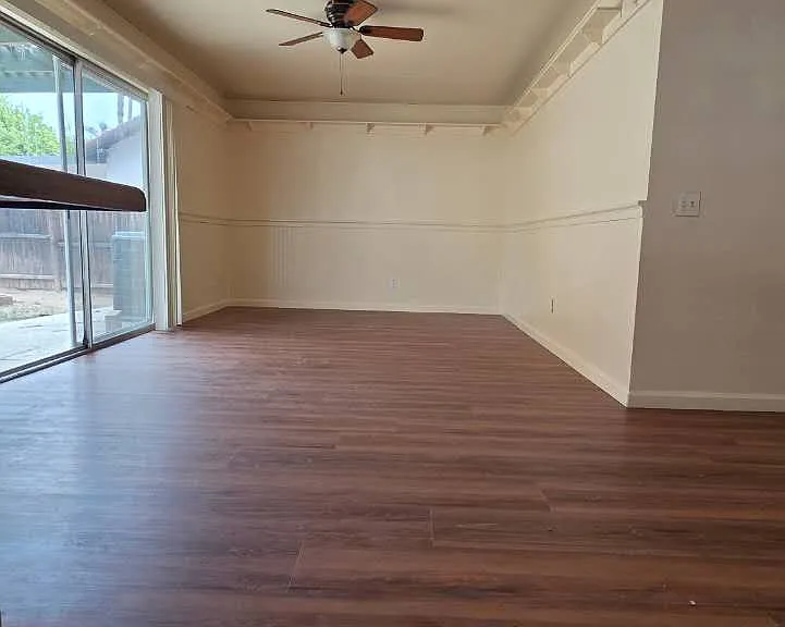 12667 Broadleaf Ln — Photo 4