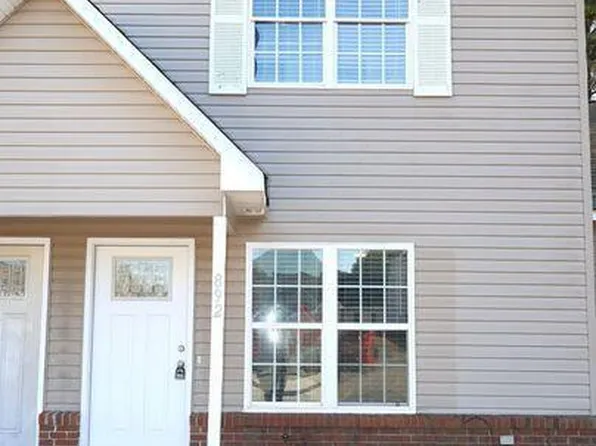 892 W Pueblo Dr, Jacksonville, NC 28546