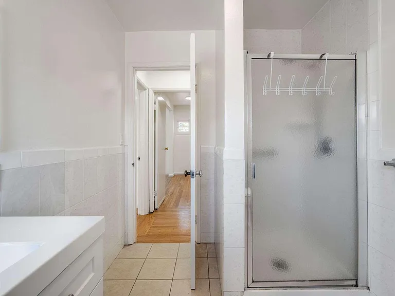 1305 Walnut St #1305 — Photo 27
