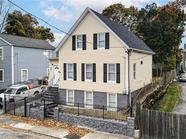 179 Ocean St, Providence, RI 02905