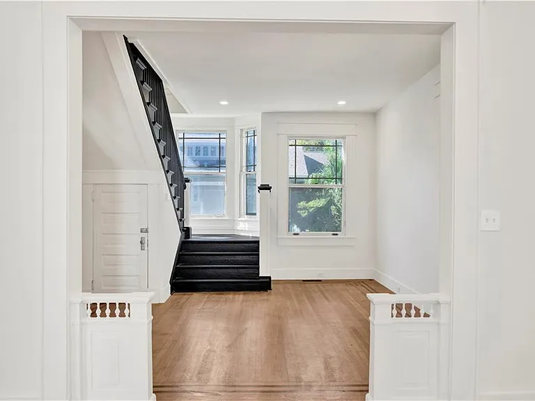 255 West St — Photo 15
