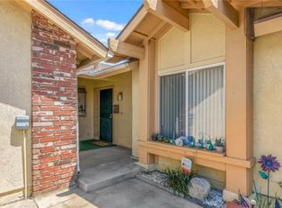 15793 Paine St, Fontana, CA 92336