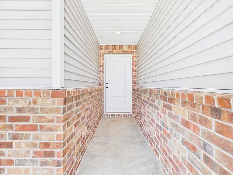 2757 Paisley Rd — Photo 3