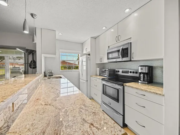 4875 NW 3rd Court #C, Delray Beach, FL 33445