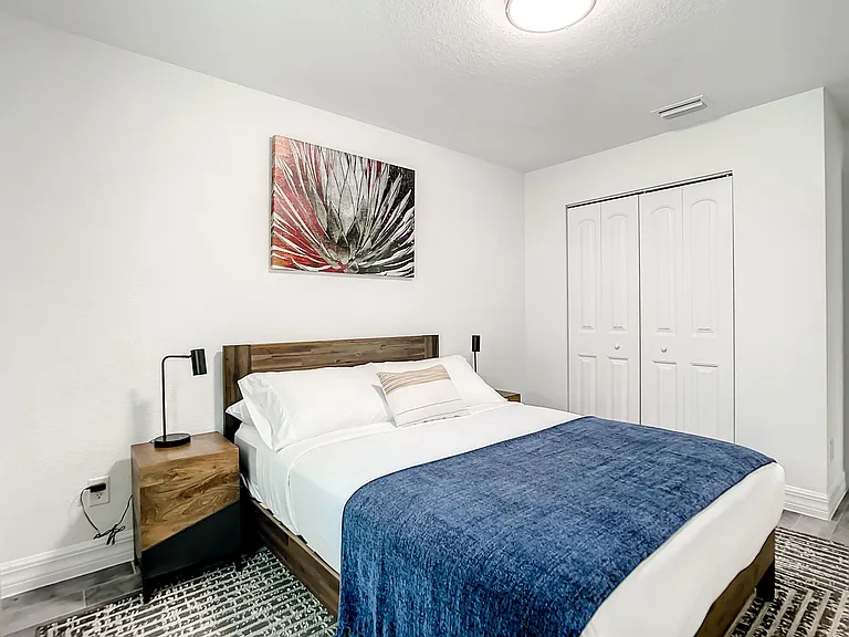 14120 Banos Ave — Photo 16