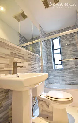 Rented by Bohemia Realty Group | media 34