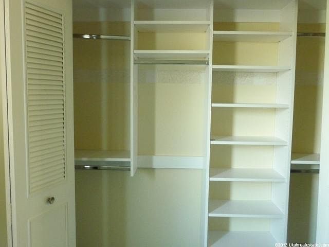 1st image of 2105 W Carefree Dr