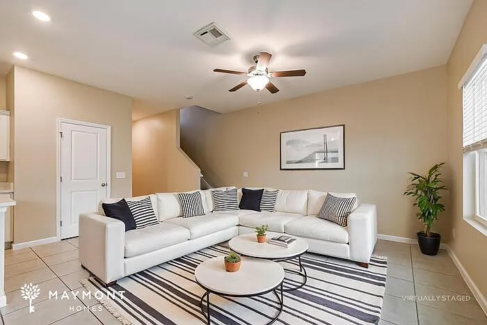 2700 Island Walk Dr — Photo 5