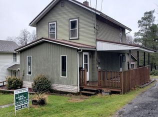 26 Rebecca St, Brookville, PA 15825