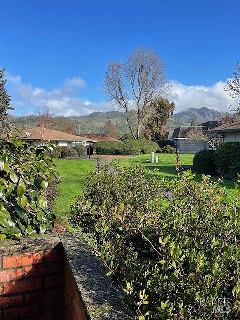 1st image of 27 Woodgreen Street