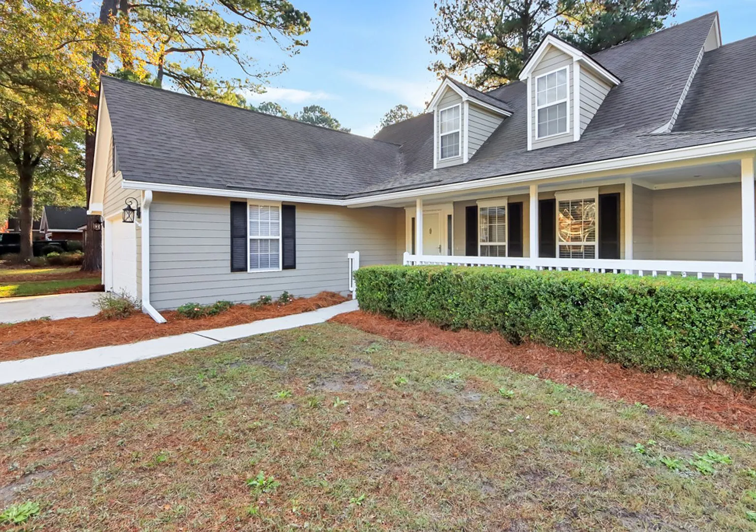 3 Bed/2.5 Bath Plus Bonus in Waterford Landing — Photo 3